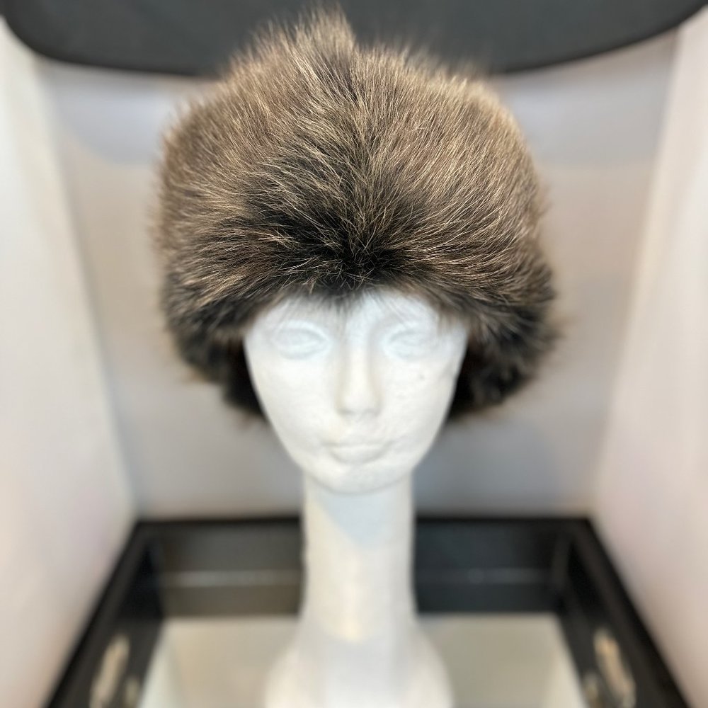 NEIMAN MARCUS GUILIANA TESO FOX FUR TRAPPER HAT